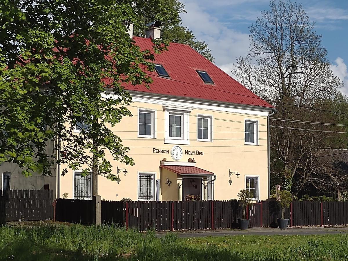Pension Novy Den Albrechtice  Exterior foto